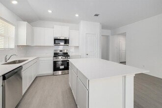 105 Arbordale St in Georgetown, TX - Building Photo - Building Photo