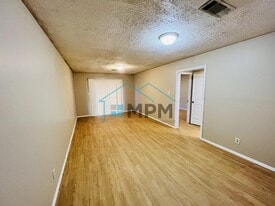 141 Jennifer Ln in Monroe, LA - Building Photo