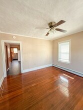 62 Fourth St, Unit 2 in East Providence, RI - Building Photo - Building Photo
