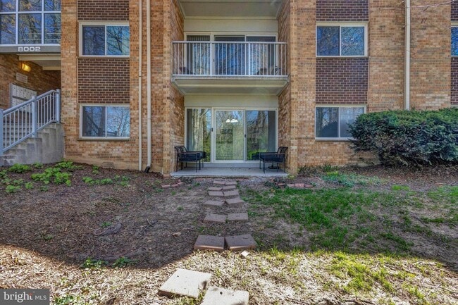 property at 8002 Le Havre Pl
