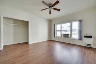 5-1053 Normandie Ave in Los Angeles, CA - Building Photo - Building Photo