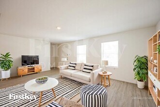 7266 Plow Run in San Antonio, TX - Foto de edificio - Building Photo