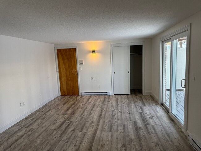 6 Franzone Dr in Haverhill, MA - Building Photo - Building Photo