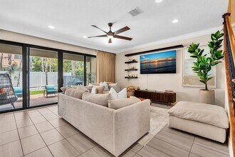 7861 Blue Tanzanite Way in Delray Beach, FL - Building Photo - Building Photo