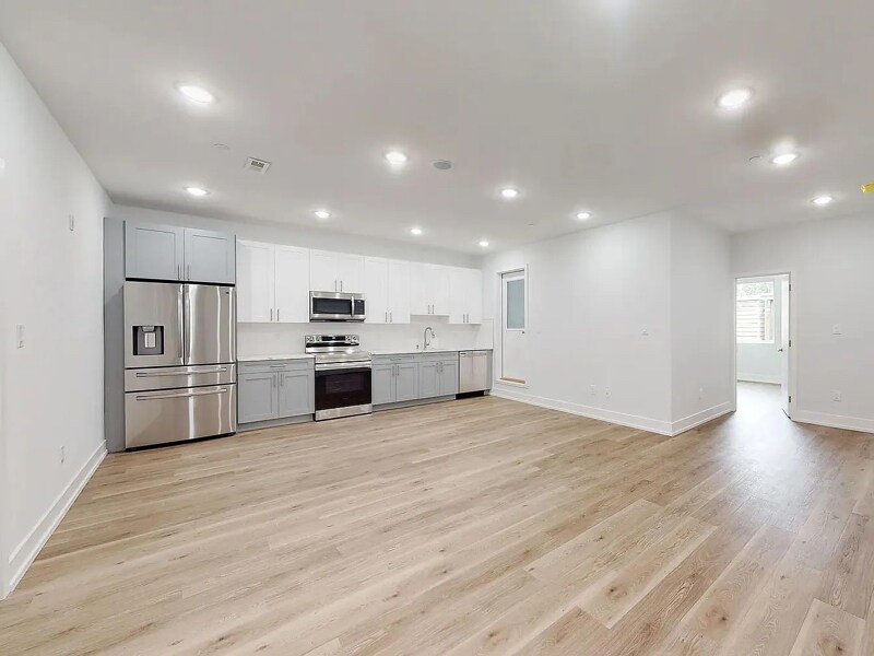 1728 W Susquehanna Ave in Philadelphia, PA - Foto de edificio