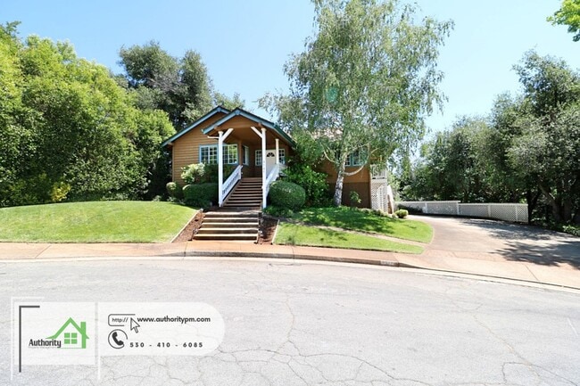 property at 3747 Sunday Ct