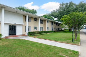 5818 E University Blvd in Dallas, TX - Building Photo - Building Photo