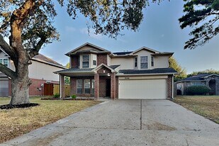 5346 Yale Dr in Katy, TX - Building Photo