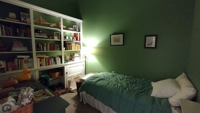 139 N 4th St in Steubenville, OH - Building Photo - Building Photo