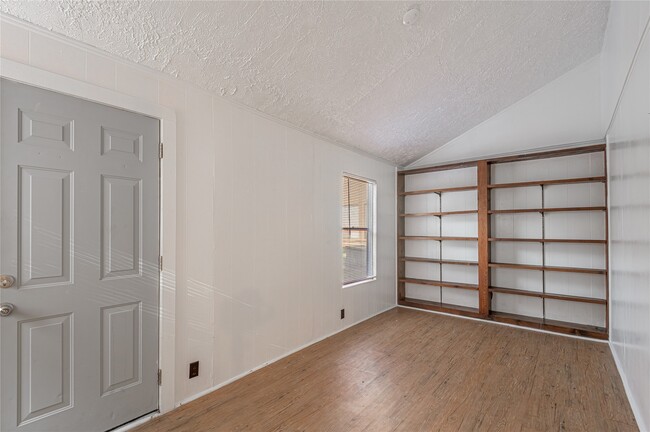 property at 74 Westwood Dr W