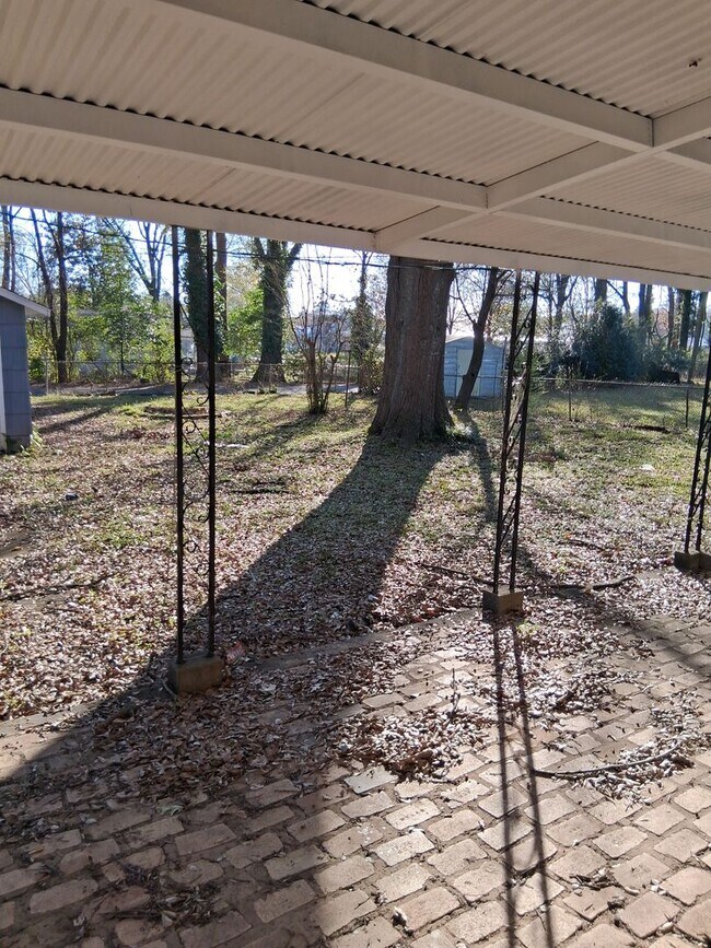 213 Rose Dr in Birmingham, AL - Foto de edificio - Building Photo