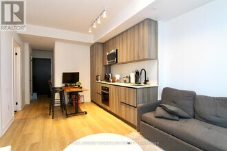 117 Broadway Ave in Toronto, ON - Building Photo - Building Photo