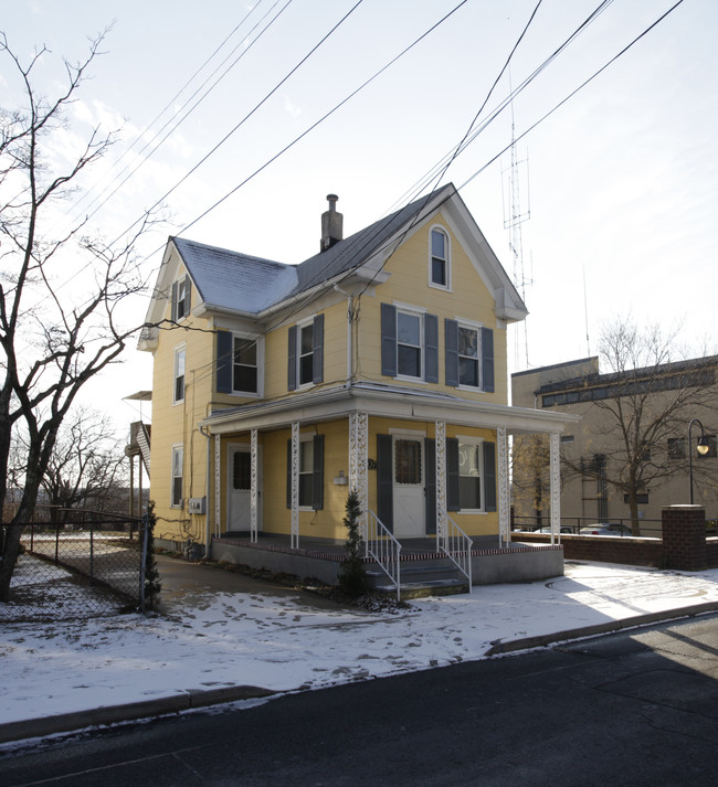 109 E Smith St in Millville, NJ - Building Photo - Building Photo