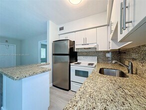 901 NE 18th Ct in Fort Lauderdale, FL - Building Photo - Building Photo