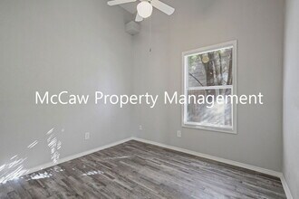 3801 Huckleberry Dr in Fort Worth, TX - Building Photo - Building Photo
