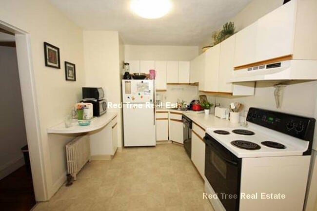 1474 Commonwealth Avenue, Unit 2