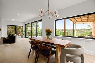 4328 Far W Blvd in Austin, TX - Building Photo - Building Photo