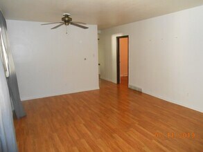 25 Marshall Pl in Longmont, CO - Building Photo - Building Photo