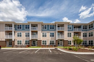 Attain at Bradford Creek in Huntsville, AL - Building Photo - Building Photo