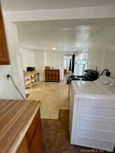 28 Compton St-Unit -2 in New Haven, CT - Building Photo - Building Photo