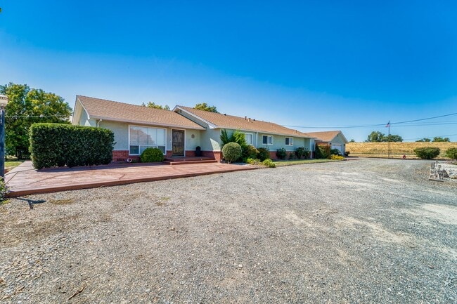 property at 2145 Howsley Rd
