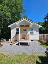 1565 N May St in Southern Pines, NC - Building Photo - Building Photo