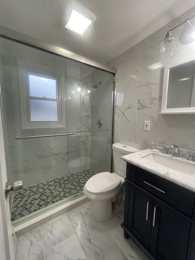 1500 70th St in North Bergen, NJ - Building Photo - Building Photo