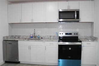 6101 Dublin Dr in New Port Richey, FL - Building Photo - Building Photo