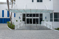 Apogee Beach in Hollywood, FL - Foto de edificio - Building Photo