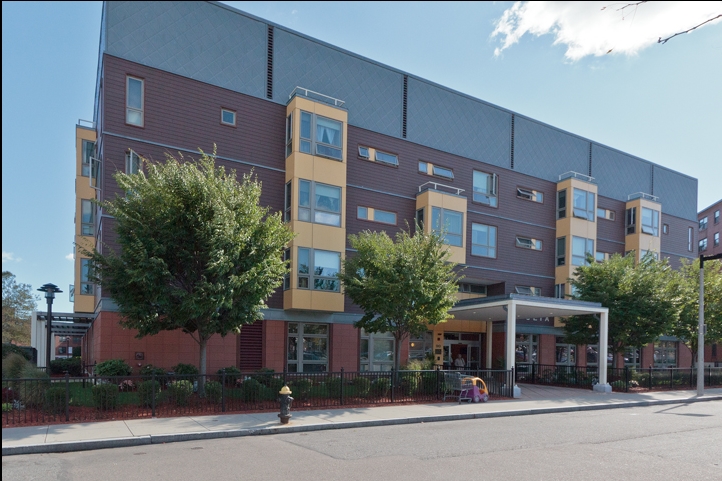 Julia Martin House in Jamaica Plain, MA - Building Photo