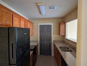 3006 La Estancia Ln in Houston, TX - Building Photo - Building Photo