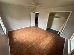 2204 Naples St in Bossier City, LA - Building Photo - Building Photo