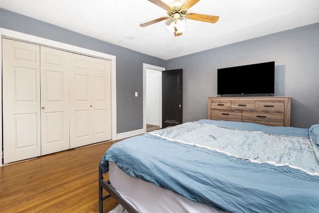 property at 29 1/2 Mountain St