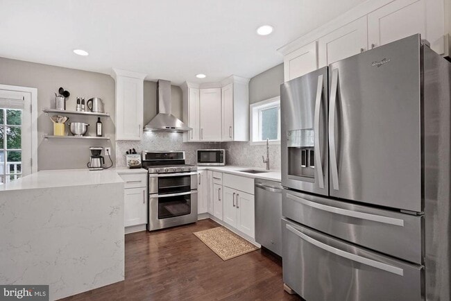 property at 2410 South Dakota Ave NE