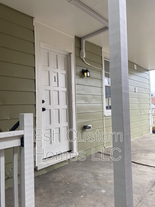 741 Manor St in Lancaster, PA - Building Photo