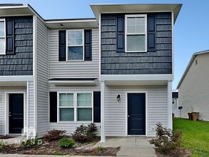 37 Brown Thrasher Ct in Port Wentworth, GA - Building Photo - Building Photo