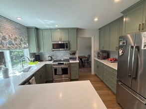 4276 Churchill Dr in Pleasanton, CA - Building Photo - Building Photo