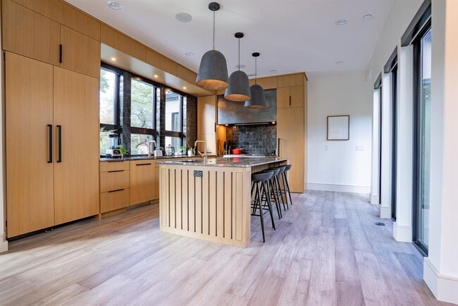 1501 Rockmoor Ave in Austin, TX - Building Photo - Building Photo