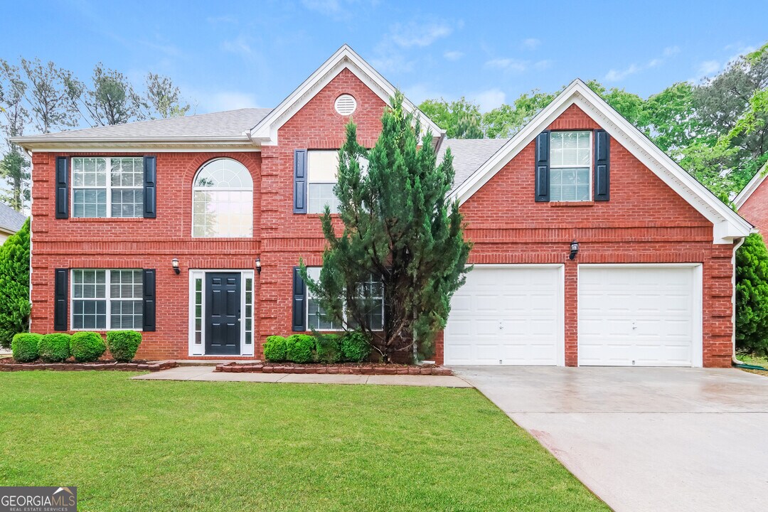1757 Birkshire Ridge in Mcdonough, GA - Building Photo