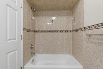 150 Congress St in Jersey City, NJ - Building Photo - Building Photo