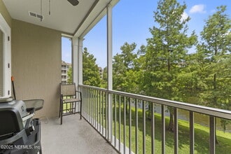13364 Beach Blvd in Jacksonville, FL - Building Photo - Building Photo