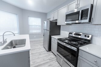 1207 E Armour Blvd in Kansas City, MO - Building Photo - Building Photo