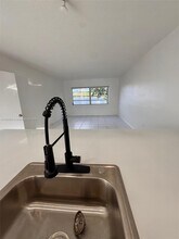 20111 NE 27th Ct in Miami, FL - Building Photo - Building Photo