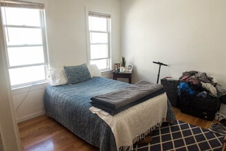 62 Brock St, Unit W12 in Boston, MA - Foto de edificio - Building Photo