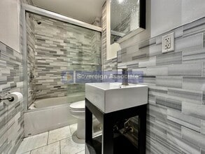 216 W 108th St in New York, NY - Building Photo - Building Photo