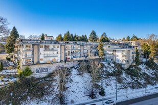 801 6th Av E in Vancouver, BC - Building Photo