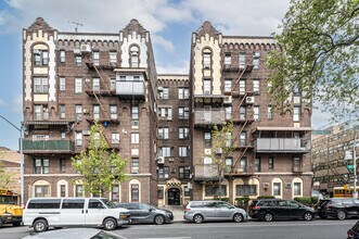 4600 14th Ave in Brooklyn, NY - Foto de edificio - Building Photo