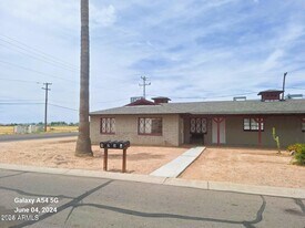 2401 N Amarillo St in Casa Grande, AZ - Building Photo