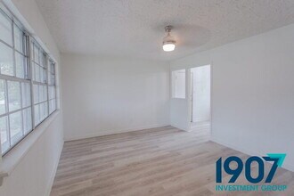 730 Barbour Ave in Norman, OK - Building Photo - Building Photo