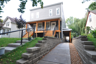 2912 30th Ave S-Unit -Unit 4 in Minneapolis, MN - Building Photo - Building Photo